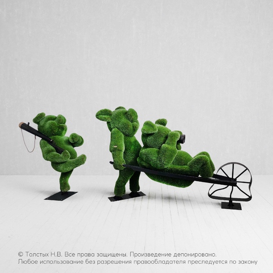 Три поросенка